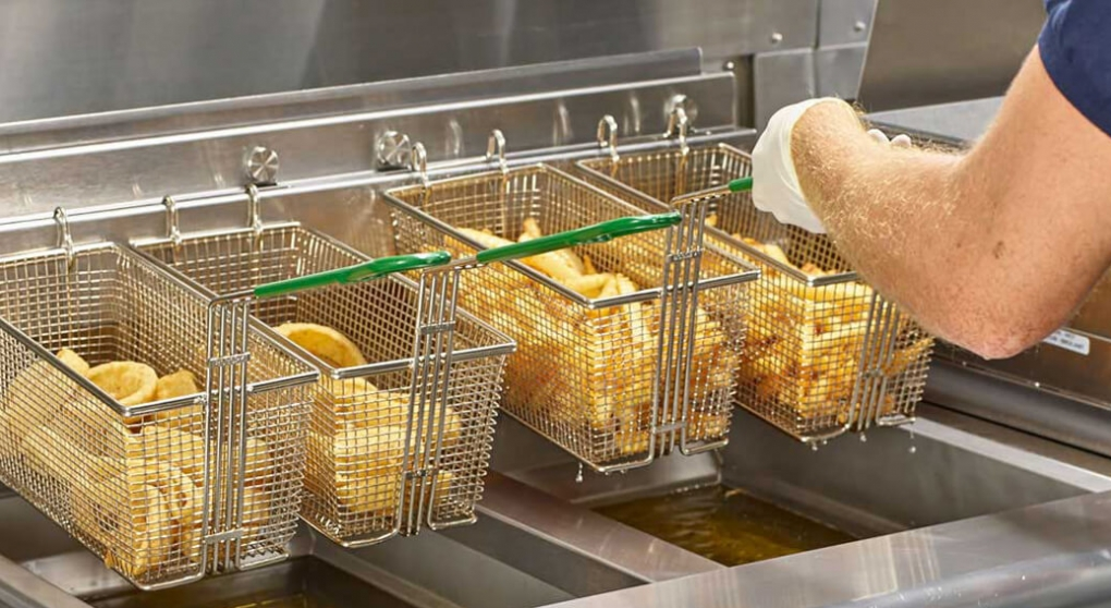 What to Know Before Buying a Deep Fryer